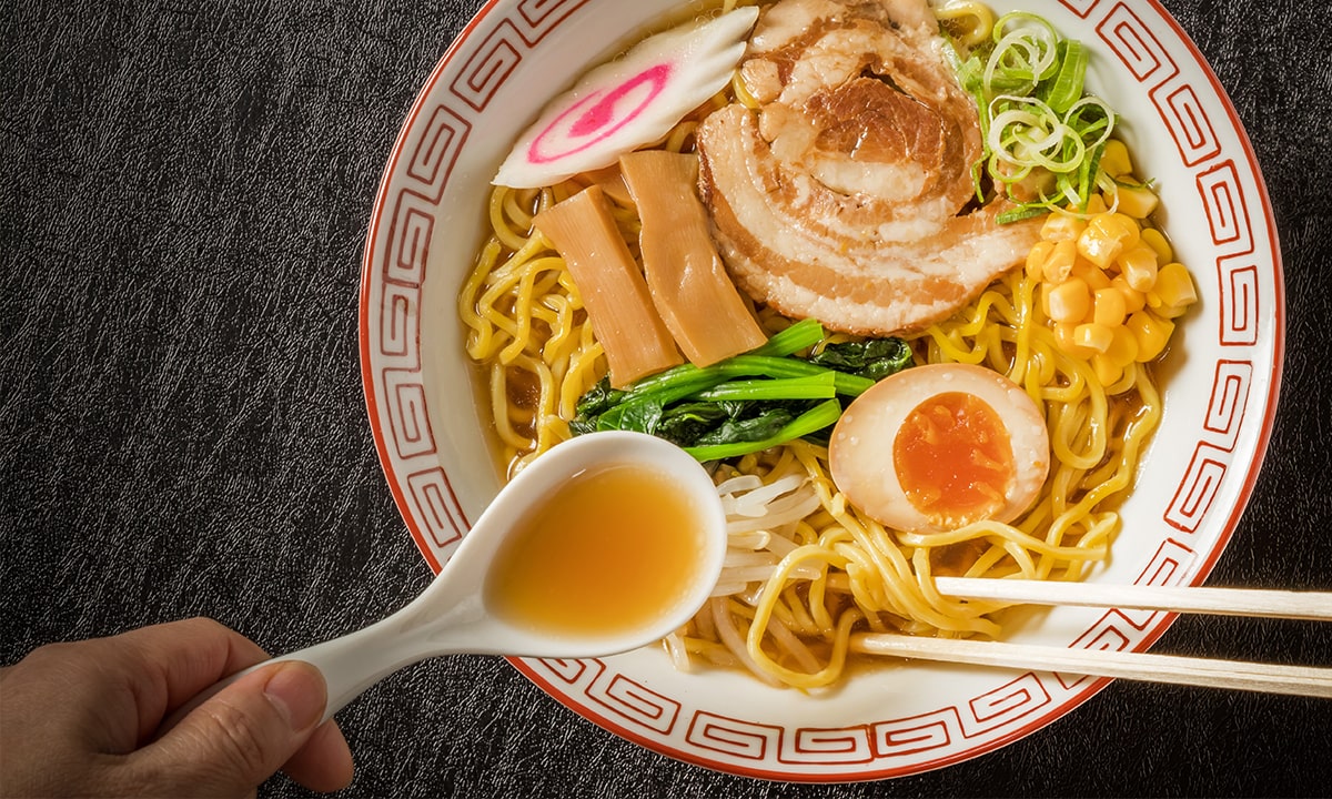 調味料を製造委託する際のポイント！醤油などを使ったラーメンスープを委託する理由